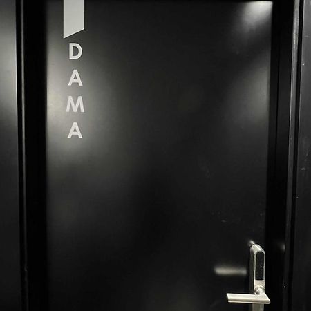 말라가 Dama Modern & Luxury 아파트 외부 사진